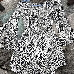 Only worn once for a concert a couple years ago